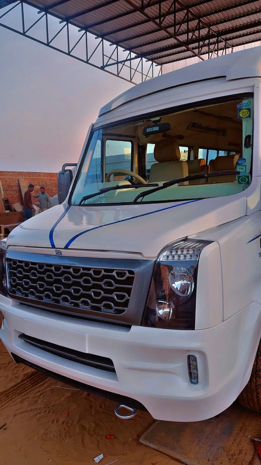 12 Seater Luxury Tempo Traveller